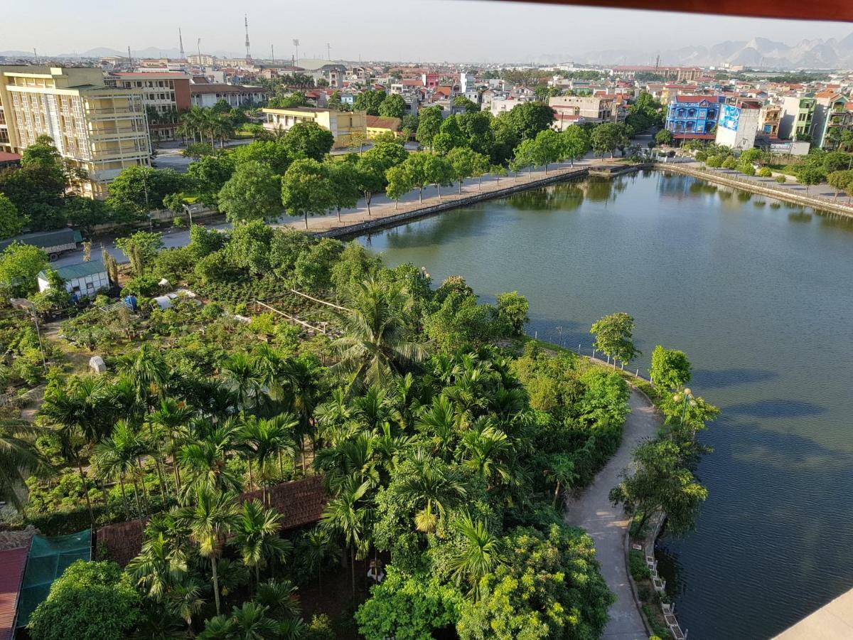 Khach San Anh Dao Hotel Phu Ly Exterior photo